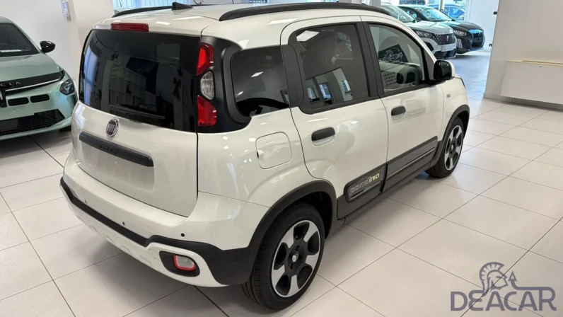 
								Fiat Panda 1.0 FireFly 70cv Hybrid Cross full									