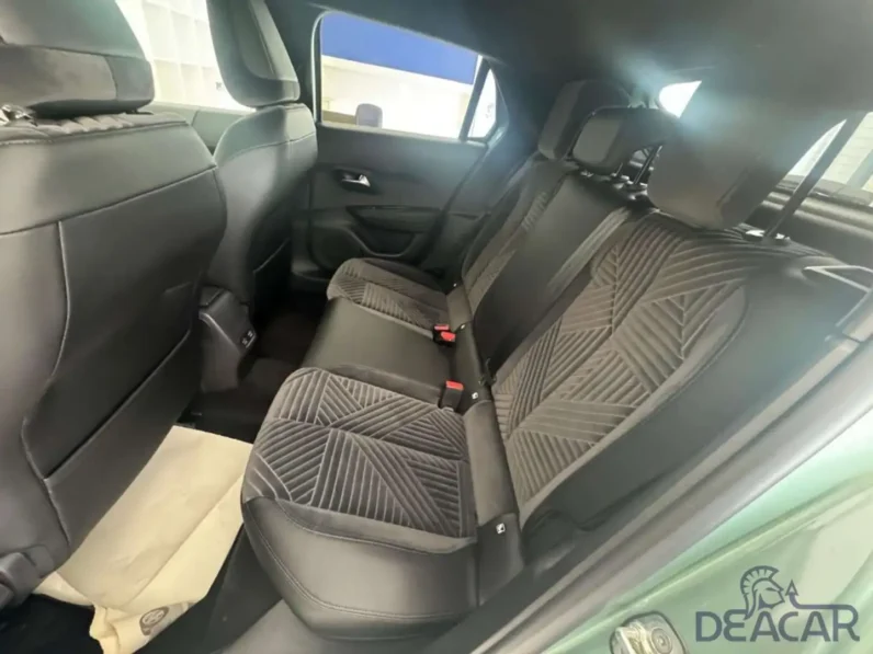 
								Lancia Ypsilon Hybrid e-DCT full									