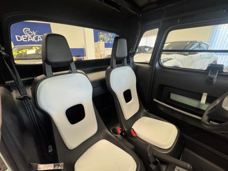 
								Nuova Fiat Topolino full									