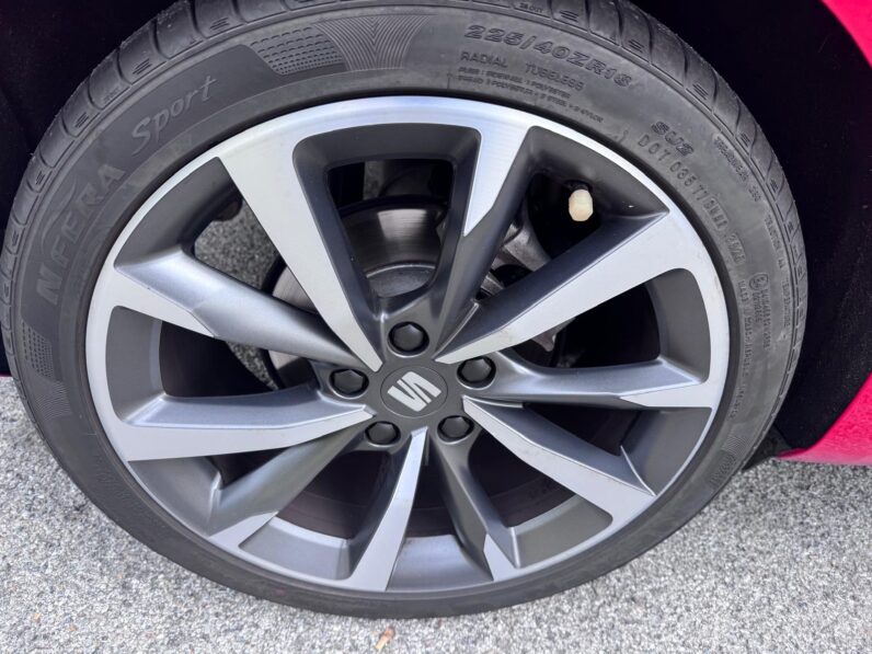 
								Seat Leon 1.5 eTSI 150cv FR DSG full									